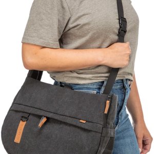 BE Nordic Frontväska Ingrid Svart 40cm
